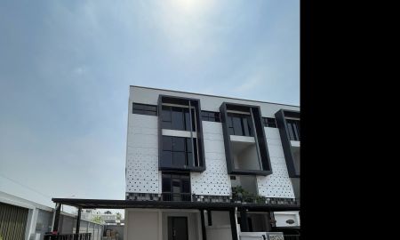 ให้เช่าทาวน์เฮาส์ - ให้เช่า The Harmony Ramintra 62 ทาวน์โฮม 4 ชั้น 48 ตรว. 3 นอน 4 น้ำ หลังมุม เหมาะทำโฮมออฟฟิต