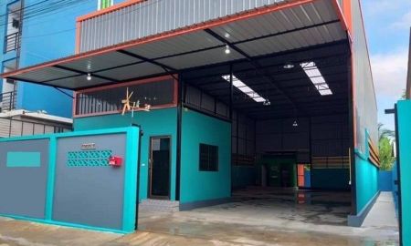 ให้เช่าโรงงาน / โกดัง - โกดังให้เช่าซอยวัดลาดปลาดุก ต.บางคูรัด อ.บางบัวทอง จ.นนทบุรี ขนาด กว้าง 10 เมตรXลึก 20 เมตร ความสูง 6.50 เมตร พื้นที่ 200 ตร.ม