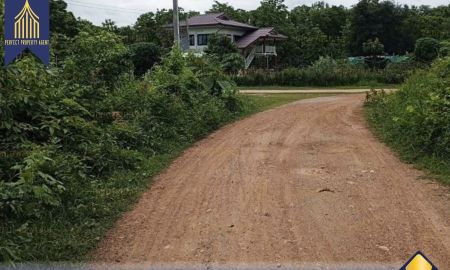 ขายที่ดิน - ที่ดิน อำเภอ เถิน จังหวัด ลำปาง 35 ไร่ติดถนนสายเอเชียและแม่น้ำวังพัฒนา