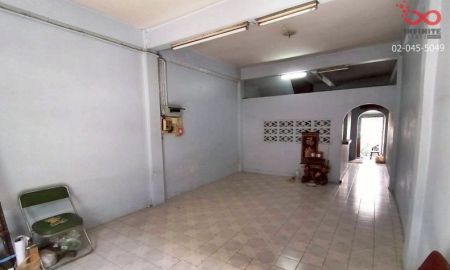 ขายอาคารพาณิชย์ / สำนักงาน - ขายอาคารพาณิชย์ 3 ชั้น สาธุประดิษฐ์ 58 พระราม3 ยานนาวา