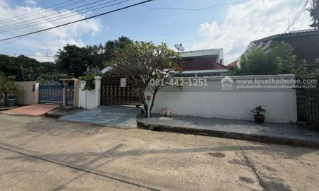 ขายบ้าน - ขายบ้านเดี่ยว2ชั้น หมู่บ้านเมืองทองธานี ซอยแจ้งวัฒนะ-ปากเกร็ด29 พื้นที่ 75 ตรว.ทำเลดีเพราะห่างจากถนนแจ้งวัฒนะเพียงแค่500เมตรเท่านั้น ราคาต่อรองได้