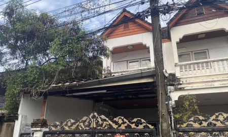 ขายทาวน์เฮาส์ - ขายทาวน์เฮ้าส์ 2 ชั้น ซอยพระยาสุเรนท์ 29 บางชัน มีนบุรี