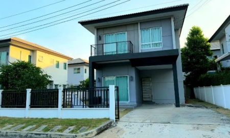 ขายบ้าน - ขายบ้านเดี่ยว 2 ชั้น มบ.เซนโทร วัชรพล ติดริมถนนสุขาภิบาล 5 ราคาถูกสุดในย่านนี้