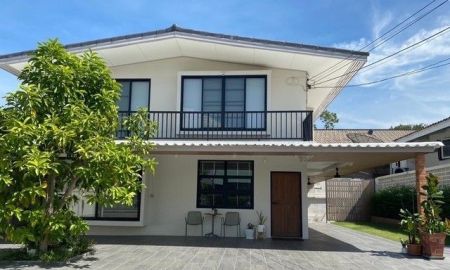 ให้เช่าบ้าน - ให้เช่าบ้านเดี่ยวใกล้ มหาวิทยาลัยเกษตรศาสตร์ ใกล้ ห้างสรรพสินค้าเซ็นทรัล ลาดพร้าว ในหมู่บ้าน สุขสรรพ์1 ติดถนนใหญ่ วิภาวดีรังสิต 58