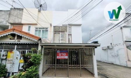 ขายทาวน์เฮาส์ - ขายบ้าน หลังมุม อ่อนนุช พระโขนง รีโนเวทใหม่พร้อมอยู่ โรงพยาบาลสมิติเวช ศรีนครินทร์