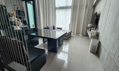 ขายทาวน์เฮาส์ - ขายทาวน์โฮม 3ชั้นครึ่ง ห้องนั่งเล่นสูง 6 ม. มีสวนหลังบ้าน ออเธน ลาดพร้าว-นาคนิวาส เขตลาดพร้าว กรุงเทพ