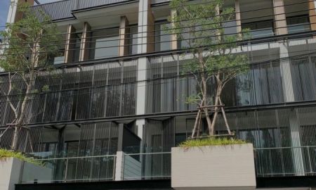 ให้เช่าอาคารพาณิชย์ / สำนักงาน - ให้เช่าโฮมออฟฟิศ 5 ชั้น มีลิฟต์ ดิ เอเลเมนท์ พระราม 9 พื้นที่ 450 ตร.ม. ตึกหันหน้าทิศตะวันตก ใกล้เดอะไนน์