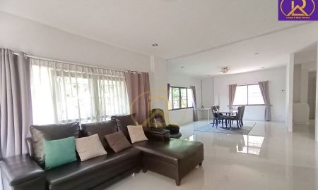 ขายบ้าน - ขายบ้านเดี่ยว 2ชั้น สไตล์บาหลี หลังมุม หมู่บ้านทาลานา หลังจตุจักรชลบุรี ต.ห้วยกะปิ อ.เมืองชลบุรี จ.ชลบุรี