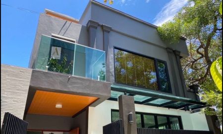 ให้เช่าทาวน์เฮาส์ - บ้านเช่าประชานิเวศน์ บ้านเช่าหลักสี่ ให้เช่าโฮมออฟฟิศ 3 ชั้น ย่านประชานิเวศน์ ใกล้การประปานครหลวง สำนักงานใหญ่