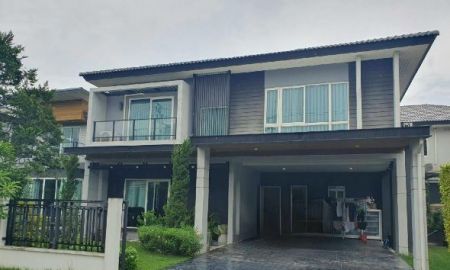 ขายบ้าน - ขายบ้านเดี่ยวไซส์ใหญ่ หมู่บ้านเซนโทร วัชรพล ตบแต่งวัสดุพรี่เมี่ยม พร้อมอยู่