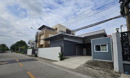 ให้เช่าโรงงาน / โกดัง - ให้เช่าโกดัง เทิดราชัน 21 ใกล้สนามบินดอนเมือง บนที่ดิน 90 ตร.วา กว้าง 20m x ยาว 18 m