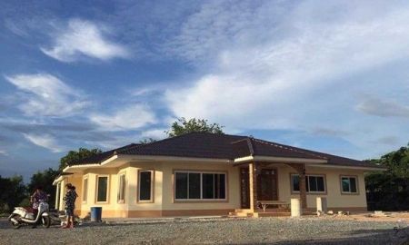 ให้เช่าบ้าน - ให้เช่าบ้านเดี่ยว พื้นที่ 1 ไร่ อ.พนัสนิคม จ.ชลบุรี ใกล้ร้านสะดวกซื้อ 7/11 มินิบิ๊กซี โลตัส ซีเจ