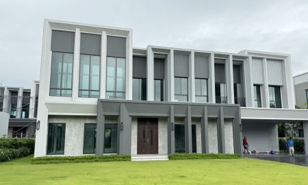 ขายบ้าน - ขายด่วน คฤหาสน์หรู Bangkok Boulevard Signature รามอินทรา - วัชรพล แปลงใหญ่พิเศษสวนกว้างหน้าลึก