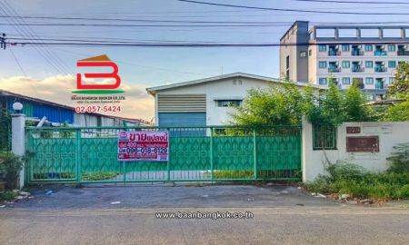 ขายที่ดิน - ที่ดินพร้อมสิ่งปลูกสร้าง เนื้อที่ 400 ตร.ว. ซอยนวลจันทร์ 56 ใกล้วัดนวลจันทร์ ถนนนวมินทร์ แขวงคลองกุ่ม เขตบึงกุ่ม