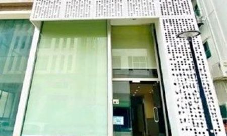 ให้เช่าอาคารพาณิชย์ / สำนักงาน - ตลาดปิ่นเงิน 300 ม. ให้เช่าอาคารสำนักงาน 7 ชั้น พร้อมดาดฟ้า โลตัส เซ็นทรัล ปิ่นเกล้า 500ม. มีลิฟท์ในตัว แอร์ 35ตร.วา. 915 ตร .ม. 7นอน 7น้ำ