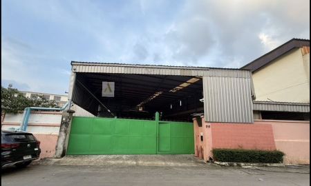 ให้เช่าโรงงาน / โกดัง - ให้เช่าโกดังพร้อมออฟฟิศ เนื้อที่รวม 4,214 ตร.ม. หม้อแปลงไฟ 1,000 kva พุทธมณฑลสาย4 กระทุ่มล้ม