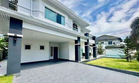 ขายบ้าน - ขายบ้านเดี่ยวพร้อมสระว่ายน้ำ หมู่บ้านกรีนฟิลวิลล่า2(เขาน้อย) พร้อมเข้าอยู่ ใกล้สถานที่ท่องเที่ยว บางละมุง ชลบุรี.