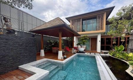 ให้เช่าบ้าน - ให้เช่าพูลวิลล่า 2 ชั้นบุราสิริซอยวัชรพล มีสระว่ายน้ำส่วนตัว 129ตรวใช้สอย320ตรม 4 ห้องนอน6 ห้องน้ำ 6 ที่จอดรถ