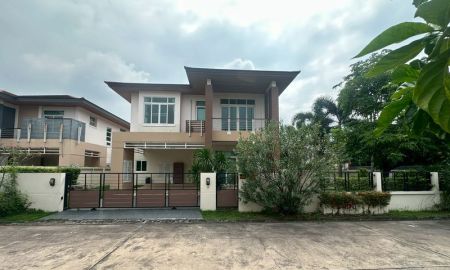 ให้เช่าบ้าน - ให้เช่าบ้านเดี่ยว สุดหรู หลังใหญ่ หมู่บ้านเดอะบูเลอวาร์ด ศรีราชา