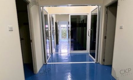 ขายโรงงาน / โกดัง - ที่ดิน โกดังเหมาะสำหรับผู้ผลิตสินค้า มีห้องแยก ถูกต้องตามหลักมาตรฐาน อย. มีบ้านพักคนงาน 5 ห้องนอน