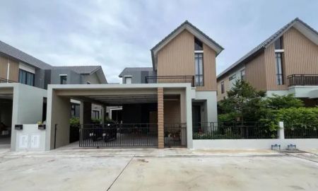 บ้าน - ขายและให้เช่า บ้านเดี่ยวพร้อมอยู่ มบ.โกลเด้น พรีเว่ บางแสน-หนองมน ชลบุรี