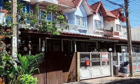 ทาวน์เฮาส์ - ขายและให้เช่าทาวน์เฮ้าส์ หมู่บ้านศิรินเทพ 9 ซอยราษฎร์พัฒนา 14 สะพานสูง กรุงเทพมหานคร