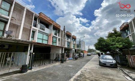 ขายทาวน์เฮาส์ - ขายทาวน์โฮม 3ชั้น เดอะ วิลโล่ทาวน์โฮม รามอินทรา 17.5ตรว.สุเหร่าคลองหนึ่ง