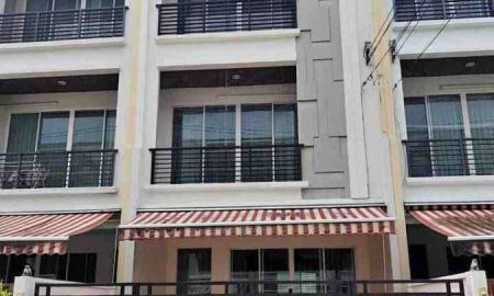 ให้เช่าทาวน์เฮาส์ - ให้เช่าทาวน์โฮม โครงการ:บ้านกลางเมือง ซอยลาดพร้าว87