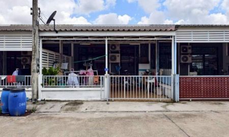 ขายทาวน์เฮาส์ - ขาย พฤกษา เดอะไพรวี่ ศรีมหาโพธิ์ ปราจีน 22.5 ตรว. 1ชั้น 2 นอน 1 น้ำ ใกล้นิคม 304