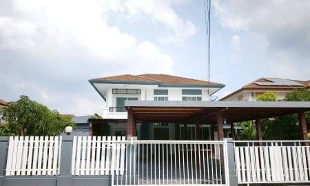 ขายบ้าน - ขายบ้านเดี่ยว 2 ชั้น ตกแต่งใหม่ พร้อมอยู่ หลังใหญ่