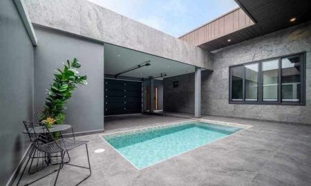 ให้เช่าบ้าน - ให้เช่าบ้านเดี่ยว พร้อมสระว่ายน้ำ 4 ห้องนอน พัทยากลาง-เนินพลับหวาน พัทยา