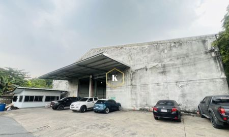 ให้เช่าโรงงาน / โกดัง - ให้เช่าโกดัง พระราม 9 ห้วยขวาง กรุงเทพ 1,634 ตร.ม พร้อมสำนักงาน