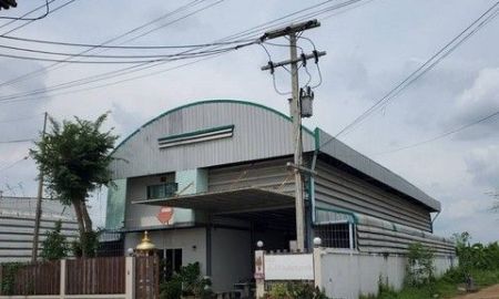 ให้เช่าโรงงาน / โกดัง - ให้เช่าโกดัง ขนาดพื้นที่ 492ตรม. ออฟฟิต 2 ชั้น แยกนพวงศ์ อ.ลาดหลุมแก้ว จ.ปทุมธานี