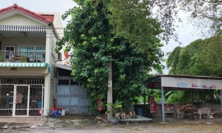 ขายทาวน์เฮาส์ - ขายทาวเฮ้าส์ 24.5 ตารางวา พร้อมผู้เช่า ดีเคบางบอน