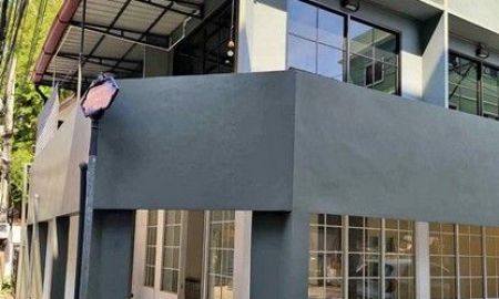 ให้เช่าอาคารพาณิชย์ / สำนักงาน - ให้เช่าอาคารพาณิชย์ 3 ชั้น 200 ตารางเมตร 3 ห้อนอน 4 ห้อง น้ำ หลังมุม ใกล้มหาลัยหอการค้าไทย