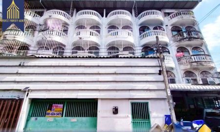 ขายอาคารพาณิชย์ / สำนักงาน - ขายอาคารพาณิชย์ 2 คูหา 3.5 ชั้น พื้นที่ใช้สอยเยอะ เหมาะสำหรับอยู่อาศัย โกดังเก็บของ ใกล้รถไฟฟ้า เดินทางสะดวก