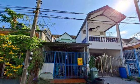 ขายทาวน์เฮาส์ - ขายบ้าน 2 ชั้น หมู่บ้านรุ่งเรืองเฮ้าส์1 คลอง4 ลาดสวาย