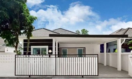 ให้เช่าบ้าน - เช่าบ้าน ห้วยใหญ่ พื้นที่ 50 ตรว หิ้วกระเป๋าใบเดียวเข้าอยู่ได้เลย ผ้าม่านทั้งหลัง