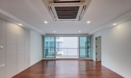 ขายคอนโด - ขายคอนโด 109 ตรม. เออร์บาน่า สุขุมวิท 15 ใกล้ BTS นานา สุขุมวิท 15 เขตคลองเตย กรุงเทพ