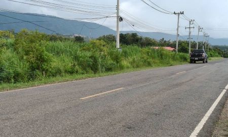 ขายที่ดิน - ขายที่ดินโป่งตาลอง เขาใหญ่ ติดถนนใหญ่เส้นทองอุไร 2213 หนองขี้ตุ่น 18.5-39 ไร่ วิวเขาใหญ่สวยชัดมาก ใกล้ทอสคาน่า Toscana 3052 แปลงสวยมาก ที่สูงอากาศดี