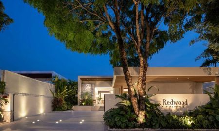 บ้าน - ขายและให้เช่าพลูวิลล่าพรู พัทยา เรดวู้ด วิลล่า เขตนาจอมเทียน สัตหีบ ชลบุรี