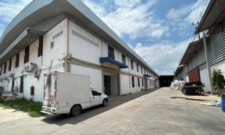 ให้เช่าโรงงาน / โกดัง - วัดบางแก้วฟ้า 1.1 กม. เช่าโกดังโรงงาน คลองโยง 1,505ตร.ม.ไฟฟ้า 3 เฟส 800 แอมป์ มหิดล ศาลายา 20 นาที วัดนราภิรมย์ 2.09 กม. วัดบางพระ 5.2กม.