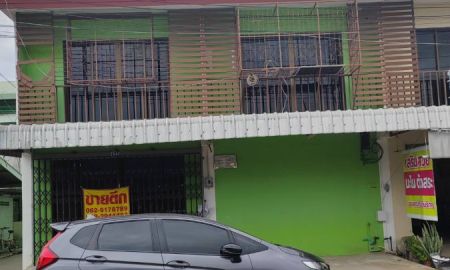 ขายอาคารพาณิชย์ / สำนักงาน - ขายอาคารพาณิชย์ 2 ชั้น 2 ล็อกคู่ ทำเลทอง ติดตลาด อำเภอวชิรบารมี จังหวัดพิจิตร