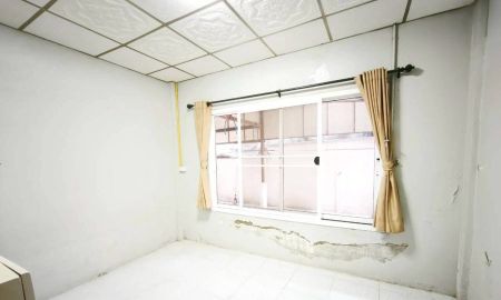 ขายบ้าน - ขายบ้านเดี่ยว 2 ชั้น ทำเลทอง! ซอยเรวดี 25 นนทบุรี ใกล้รถไฟฟ้า