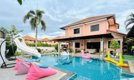 ขายบ้าน - ขายวิลล่าหลังใหญ่ สุดหรู โซนพัทยา ทำเลดี ใกล้หาดจอมเทียน