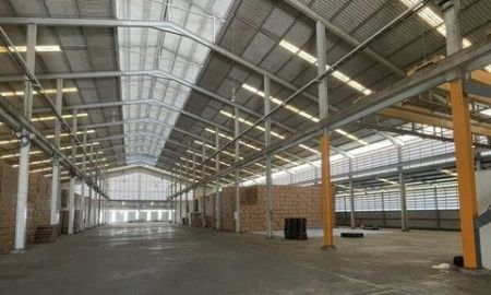 ให้เช่าโรงงาน / โกดัง - ให้เช่าโกดัง พร้อมออฟฟิศ 3,699ตรม.หลังคา 8 เมตร มีเครนให้ ติดถนนเทพารักษ์ บางพลี สมุทรปราการ