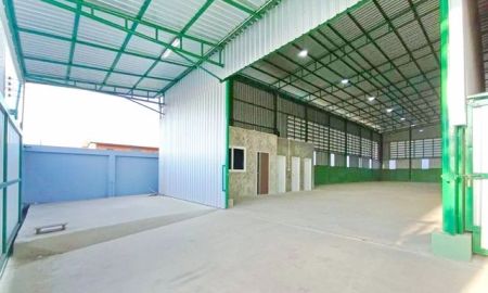 ให้เช่าโรงงาน / โกดัง - ทำโรงงาน ตรมละ 70-75บาทถูกที่สุดในโลก ให้เช่าโกดัง เกือบไร่ 802ตร.ม รร.วัดบางกระดี่ 1 กม. ย่านพระราม 2 ตลาดบางกระดี่ 1.5 กม.