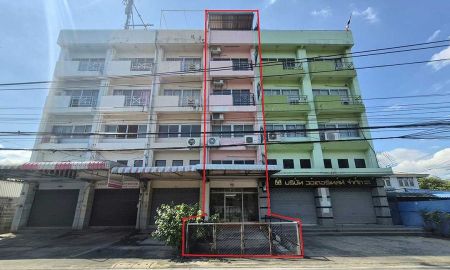 ให้เช่าทาวน์เฮาส์ - ให้เช่าตึก 4.5 ชั้น พหลโยธิน 54/4 แยก 3 ใกล้รถไฟฟ้า