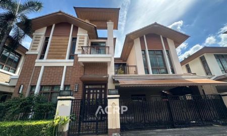 ให้เช่าบ้าน - ให้เช่าบ้านเดี่ยวสุดหรู ใจกลางสุขุมวิท พระโขนง พื้นที่ใช้สอย 394 ตร.ม. ใกล้ BTS พระโขนง