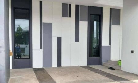 ขายบ้าน - ขายถูกมาก!! บ้านเดี่ยวชั้นเดียว หลังมุม ม.อยู่สบายซิมโบลิค อ.เมือง จ.นครราชสีมา ใกล้แม็คโคร เซ็นทรัลโคราช